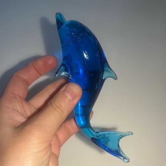 Handcrafted, hand blown glass, blue, dolphin, paperweight, collectible, figurine - Picture 2 of 6